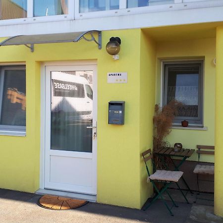 Helena Apartment Trzin Exterior foto